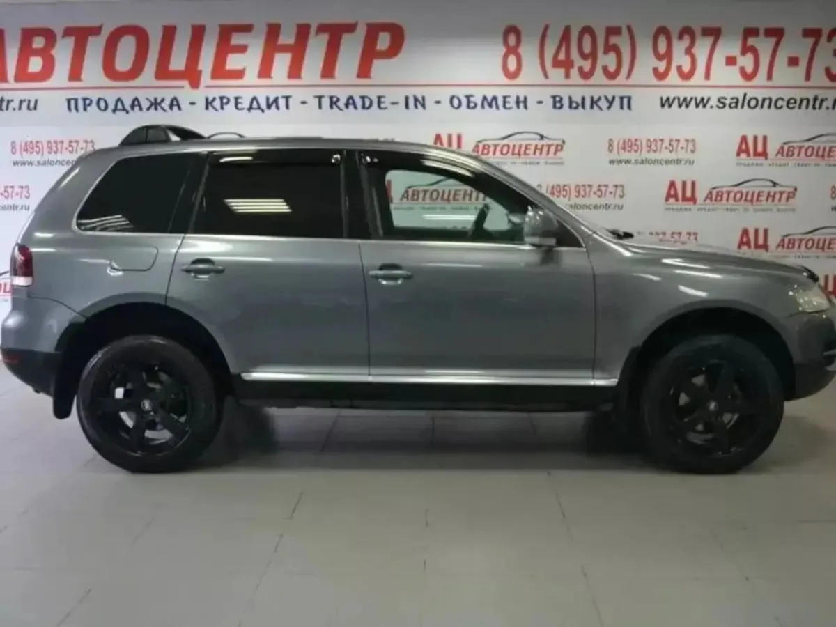 Volkswagen Touareg I — фото 3