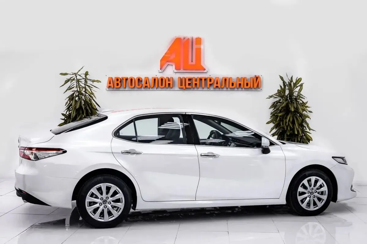 Toyota Camry VIII (XV70) · Стандарт — фото 4