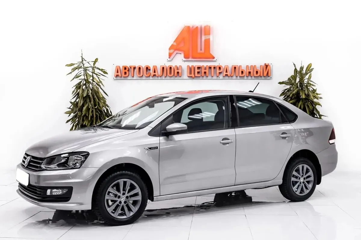 Volkswagen Polo V Рестайлинг · Drive