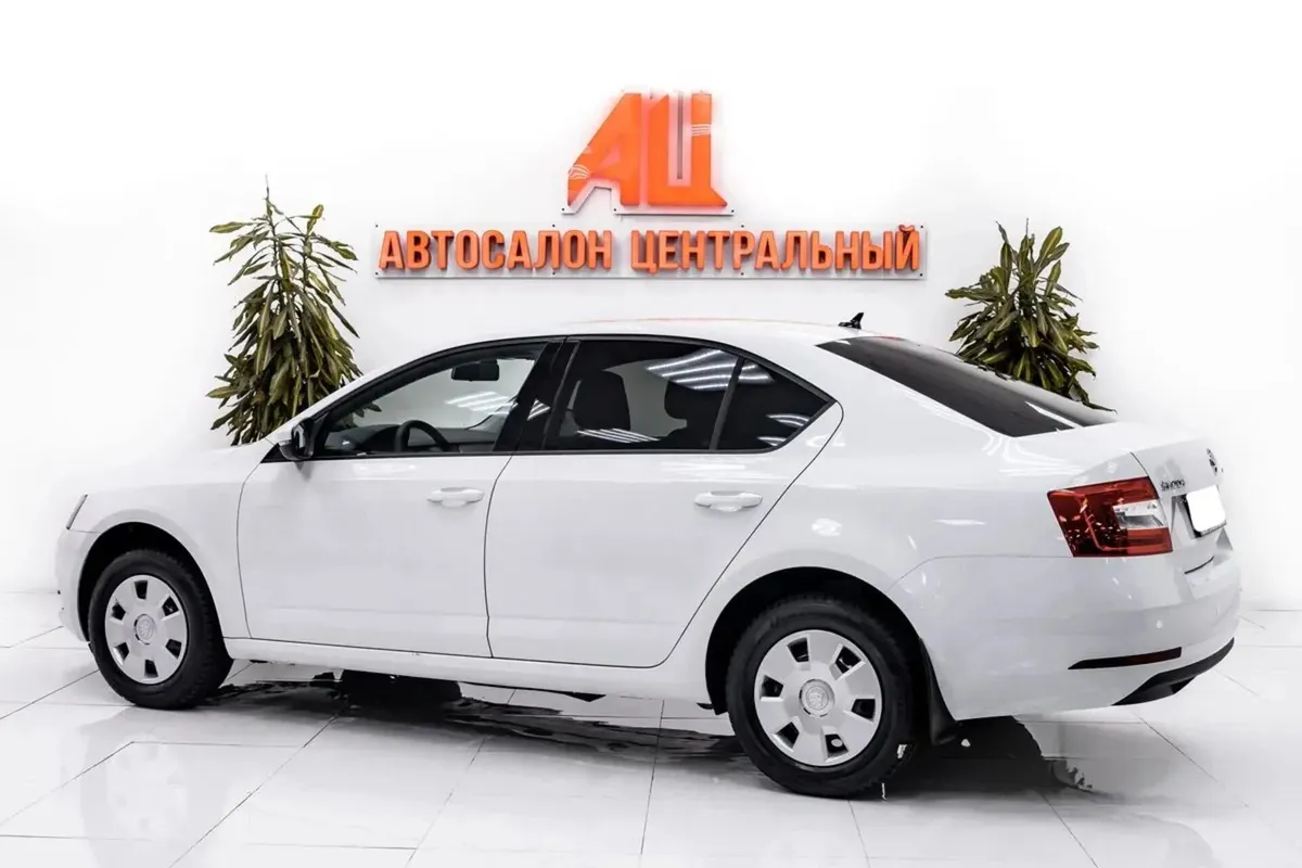 Skoda Rapid I Рестайлинг · Ambition — фото 3