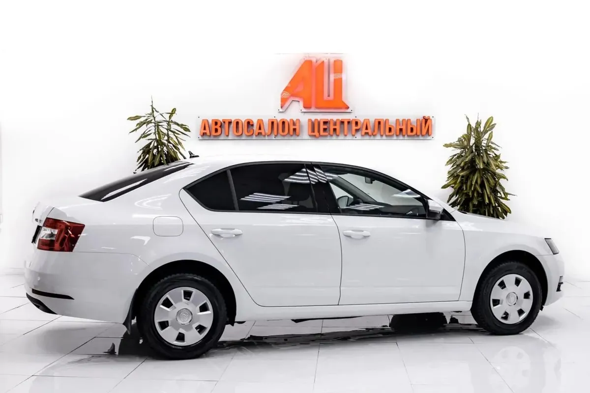 Skoda Rapid I Рестайлинг · Ambition — фото 4