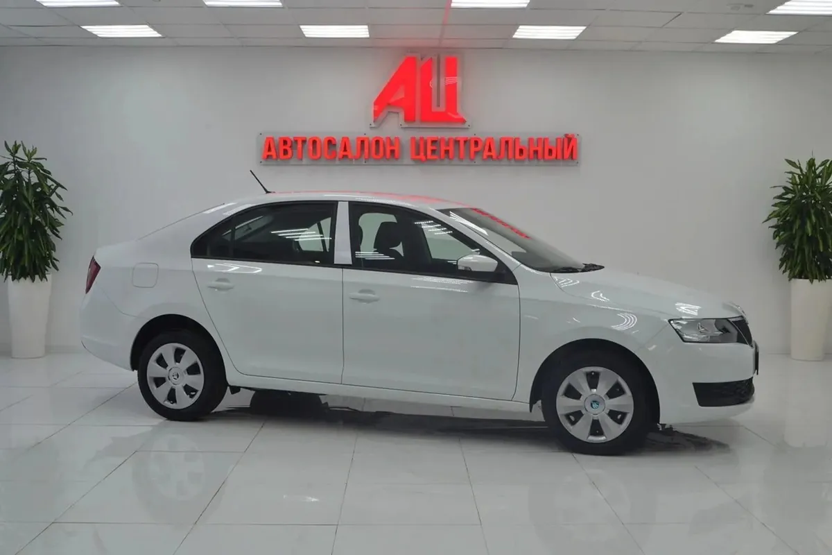 Skoda Rapid I Рестайлинг · Style — фото 2