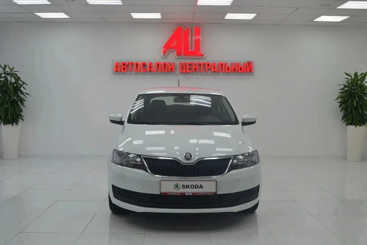 Skoda Rapid I Рестайлинг · Style — фото 3