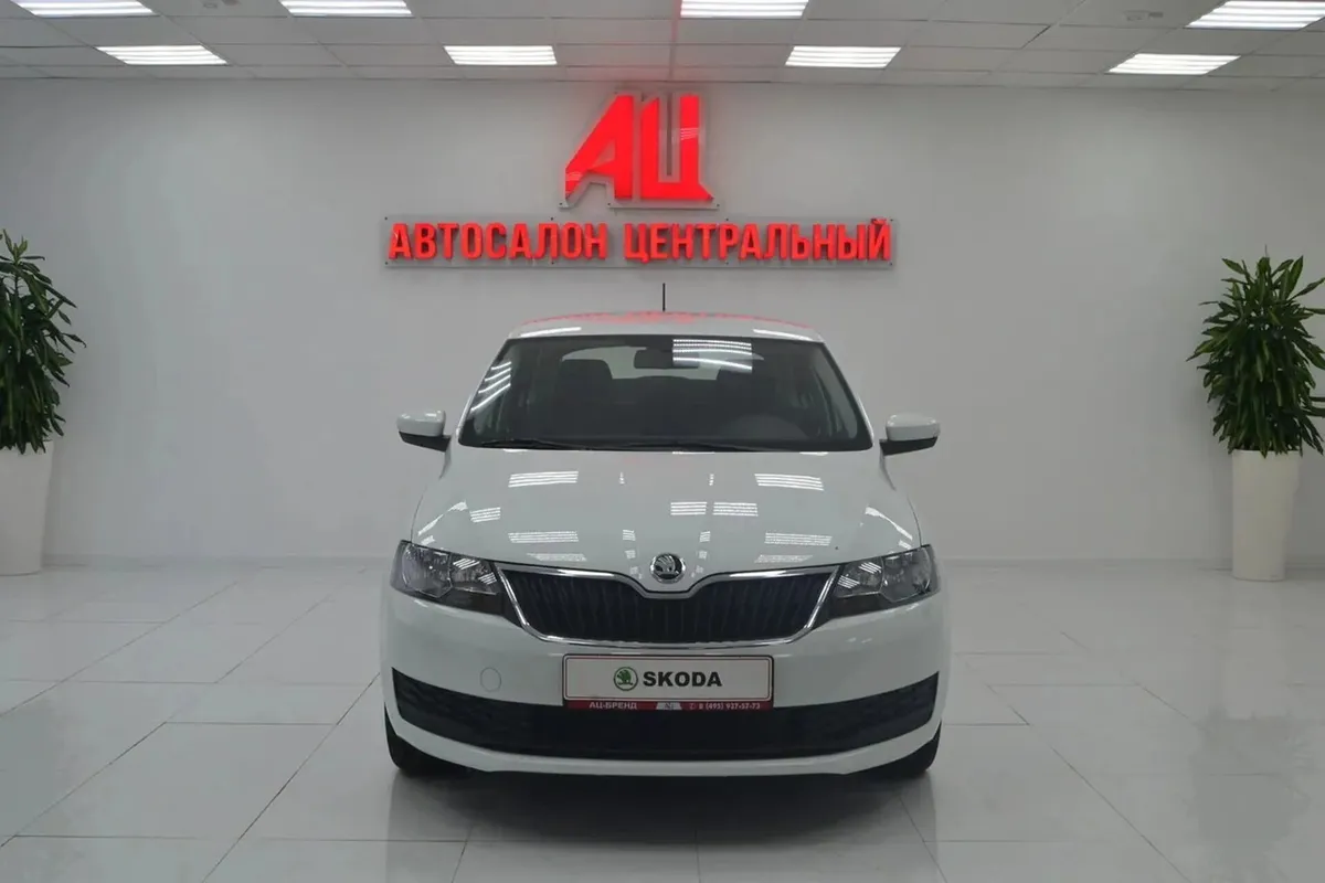 Skoda Rapid I Рестайлинг · Style — фото 3