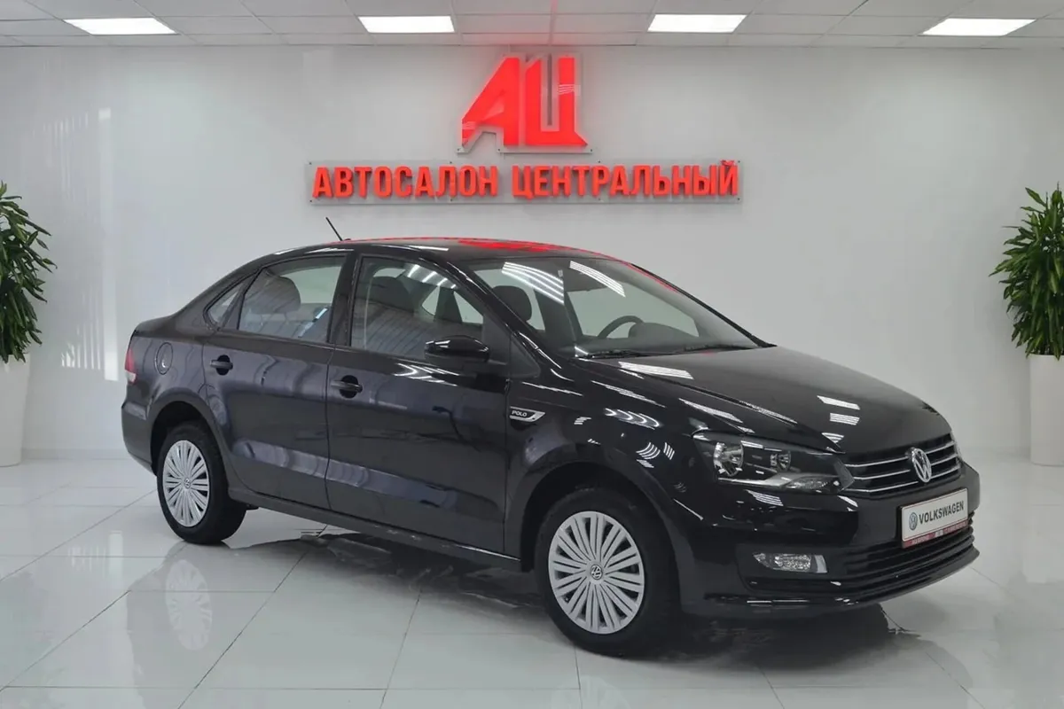 Volkswagen Polo V Рестайлинг · Highline 15-18 — фото 2