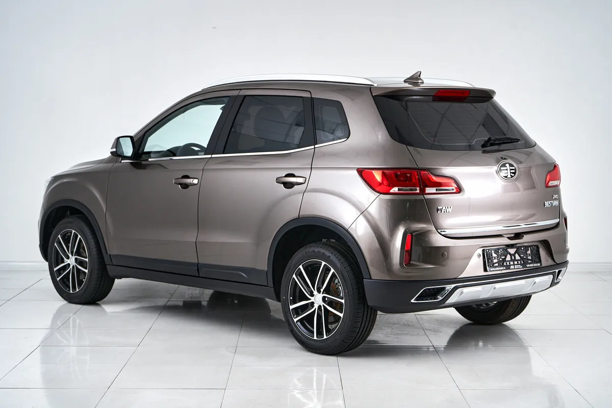 FAW Besturn X40 I · Luxury — фото 4