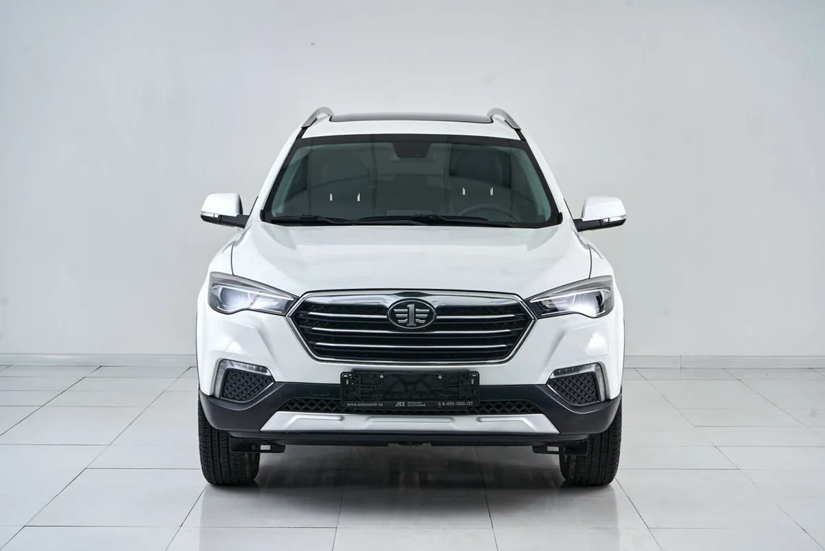 FAW Besturn X80 I Рестайлинг · Luxury — фото 2