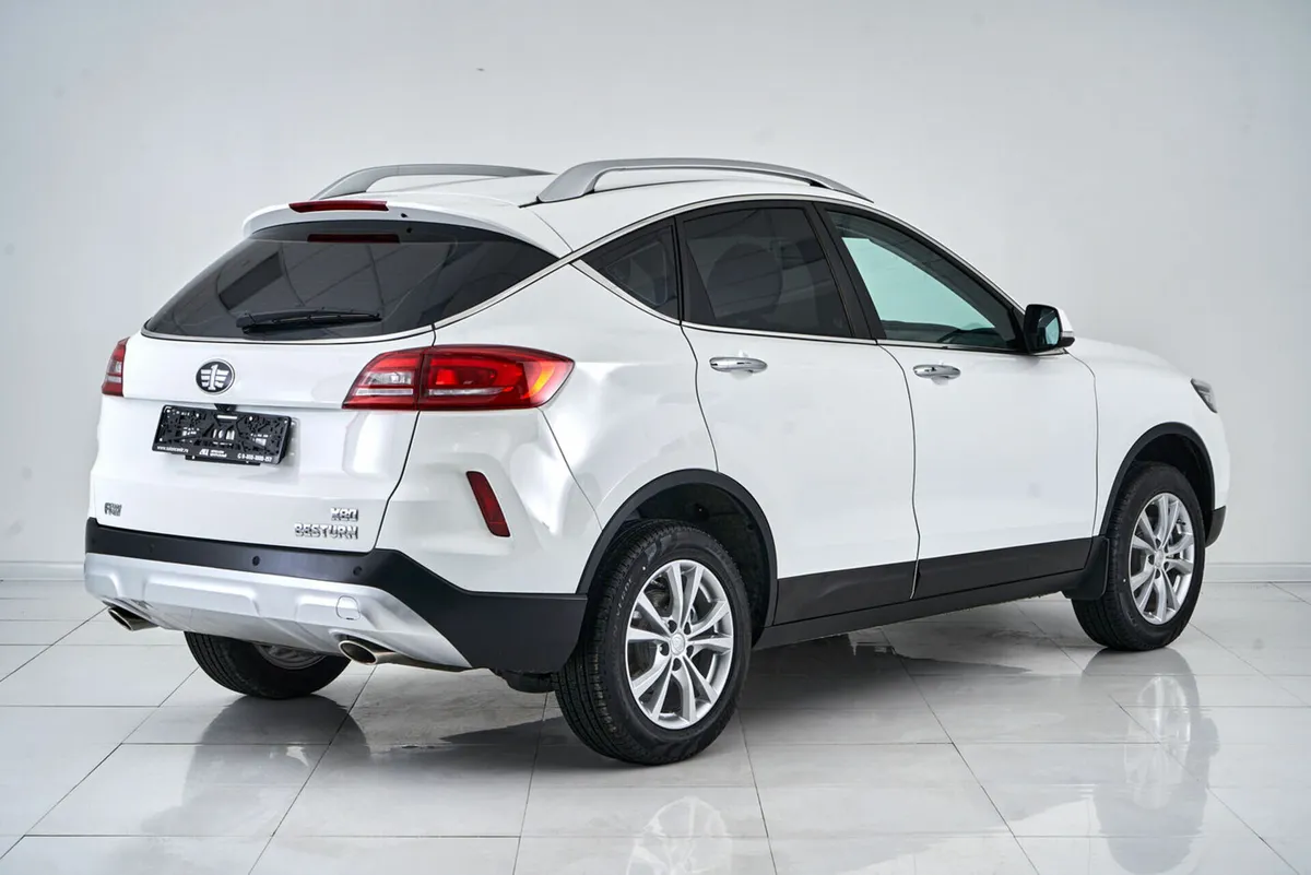 FAW Besturn X80 I Рестайлинг · Luxury — фото 5