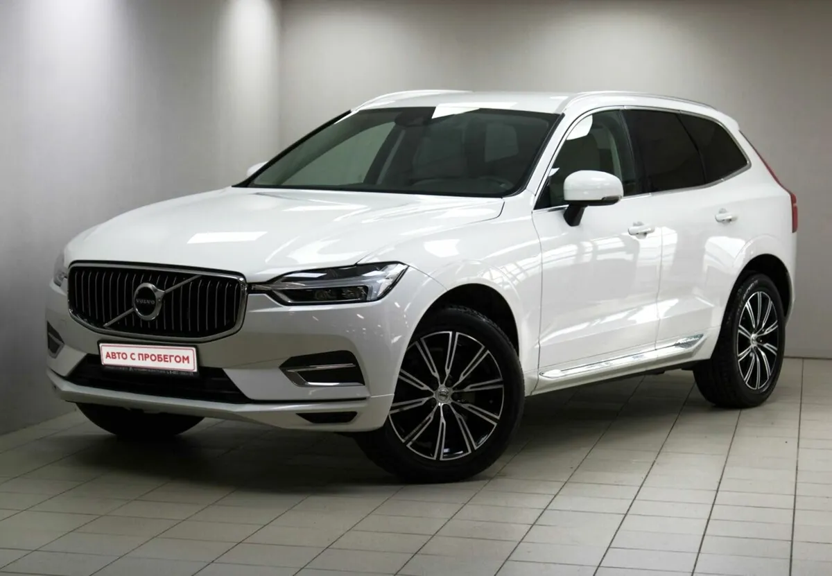Volvo XC60 II · Momentum (MY17-20)