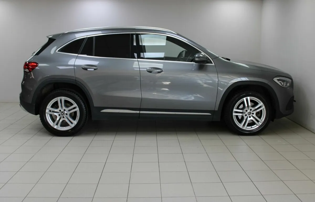 Mercedes-Benz GLA II (H247) · GLA 200 Progressive — фото 4