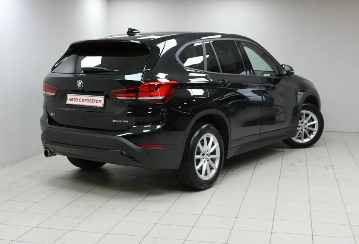 BMW X1 II (F48) Рестайлинг · sDrive18i — фото 3