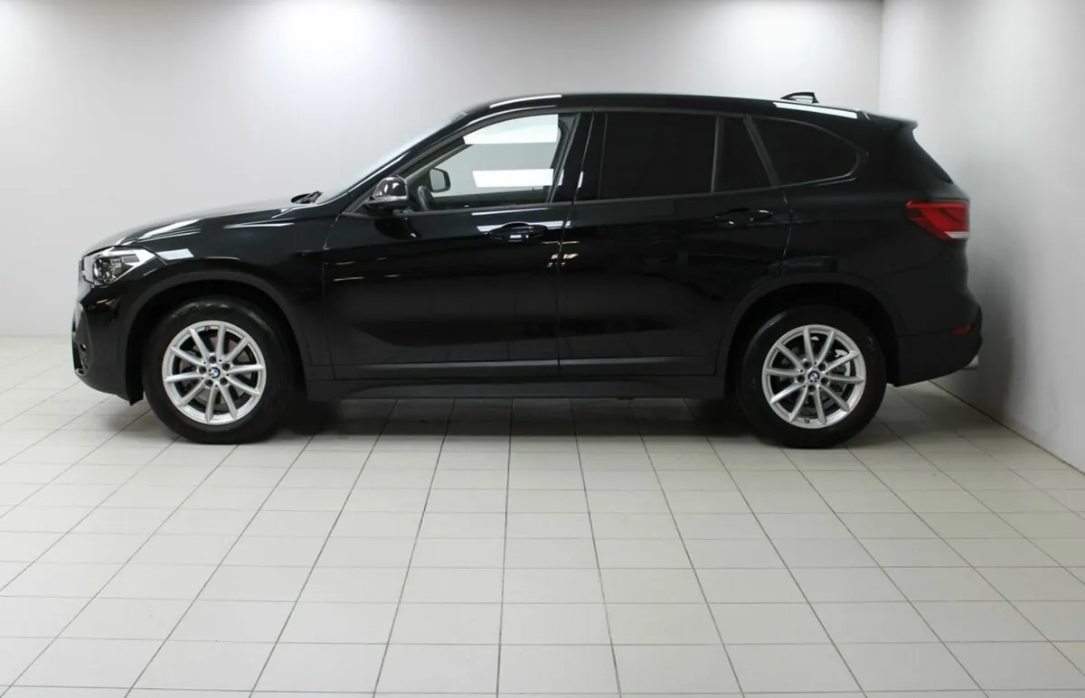 BMW X1 II (F48) Рестайлинг · sDrive18i — фото 4