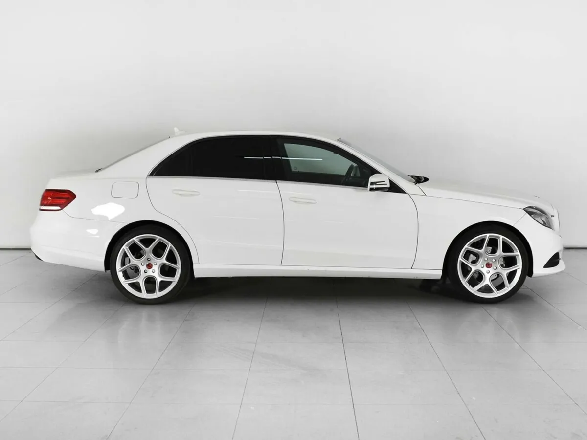Mercedes-Benz E-Класс IV (W212, S212, C207) · E 200 CGI BlueEFFICIENCY (sedan) — фото 4