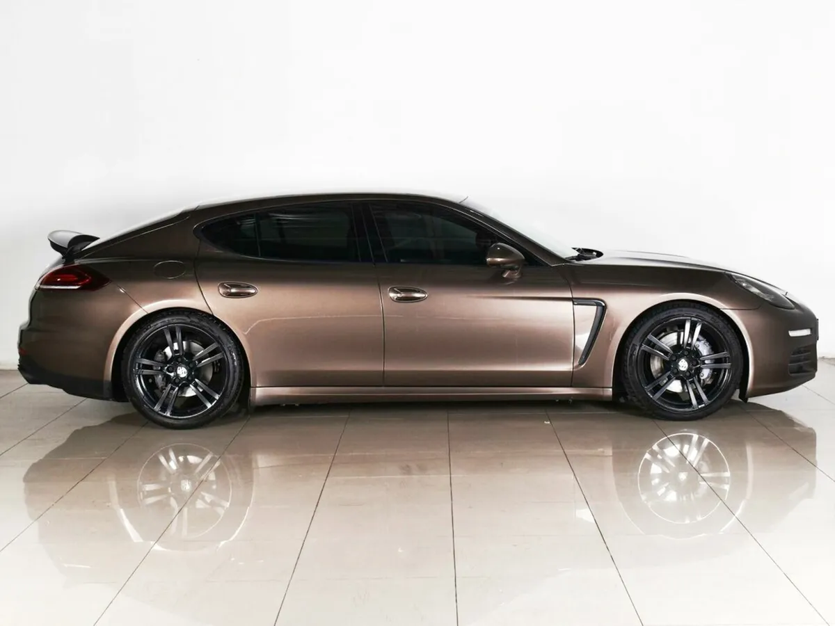 Porsche Panamera I Рестайлинг · Panamera 4 — фото 4