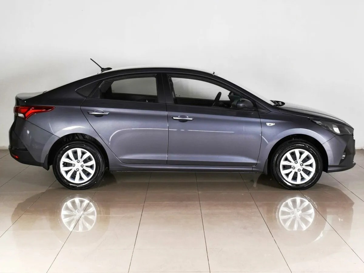 Hyundai Solaris II Рестайлинг · Active Plus — фото 4