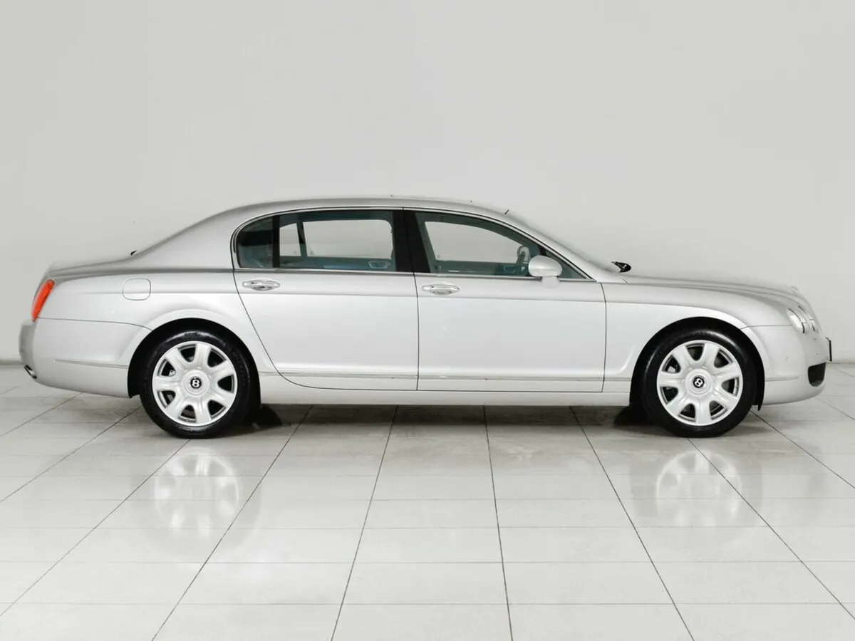 Bentley Continental Flying Spur I — фото 4