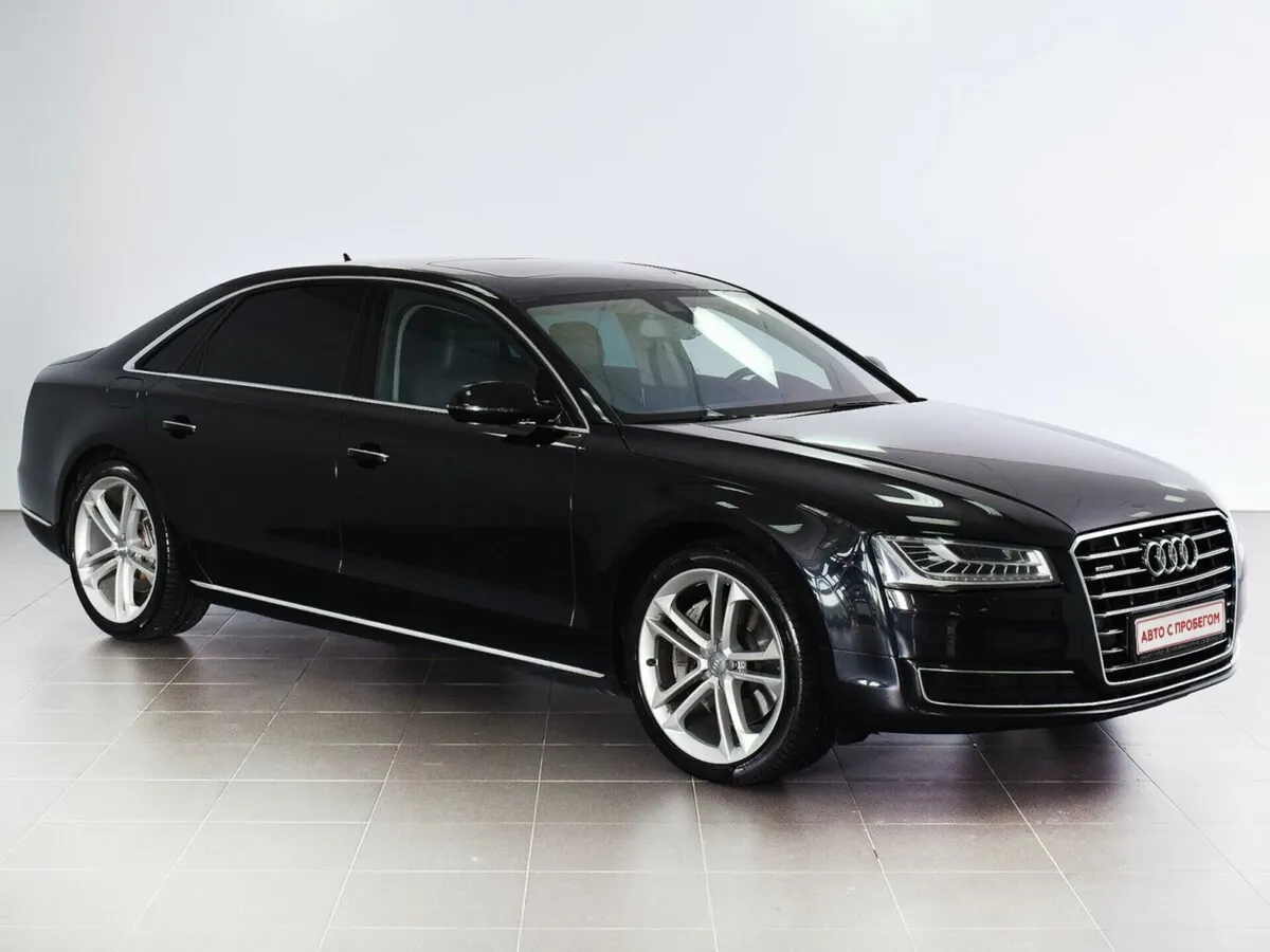 Audi A8 III (D4) Рестайлинг · Базовая