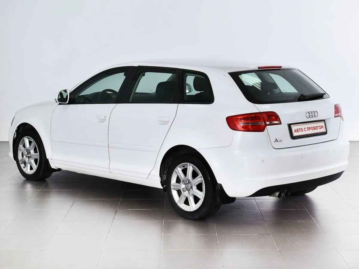 Audi A3 II (8P) Рестайлинг 2 · Ambition — фото 3
