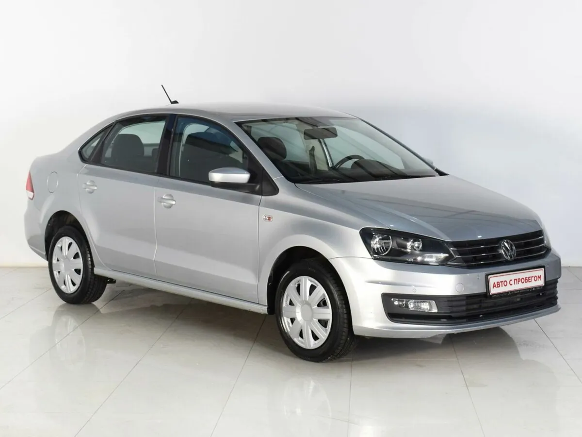 Volkswagen Polo V Рестайлинг · Comfortline (MY 2015-2018)