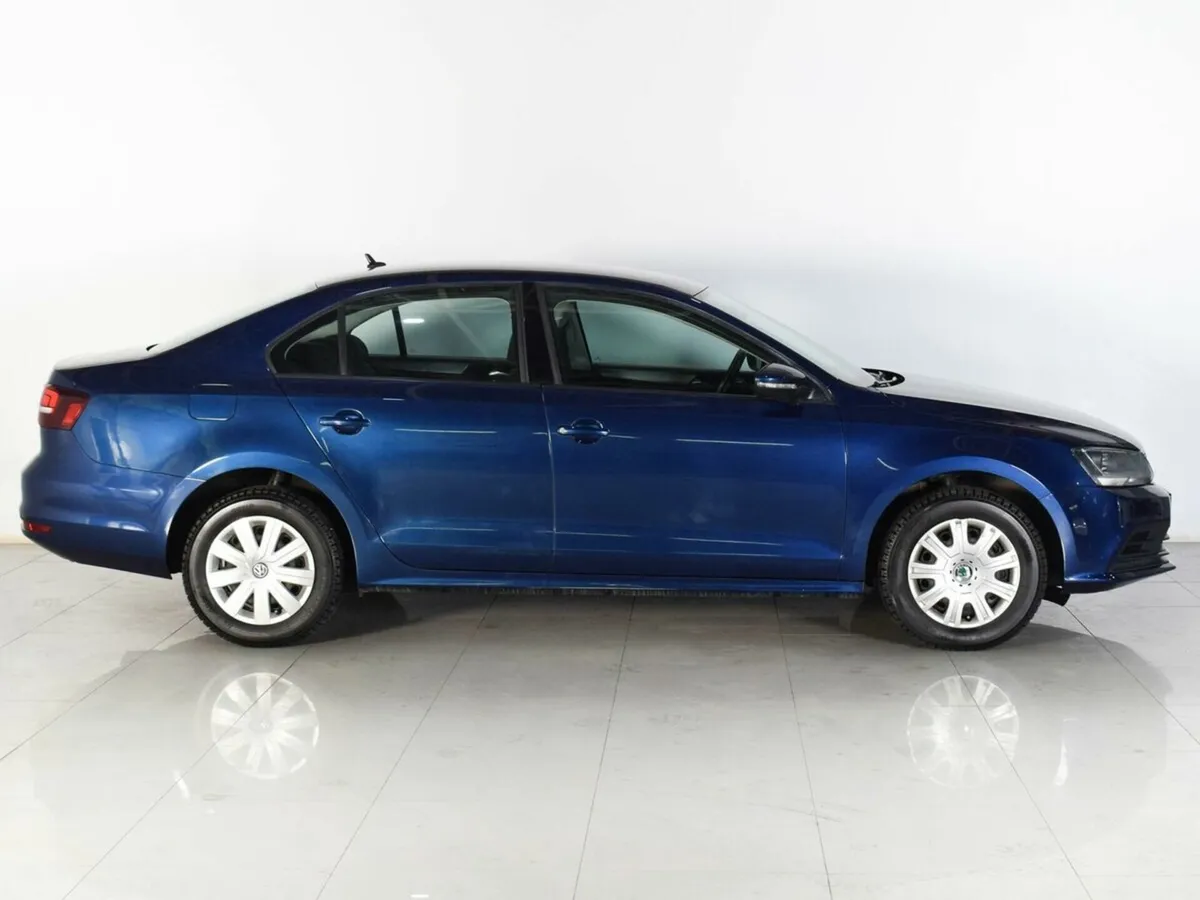 Volkswagen Jetta VI Рестайлинг — фото 4