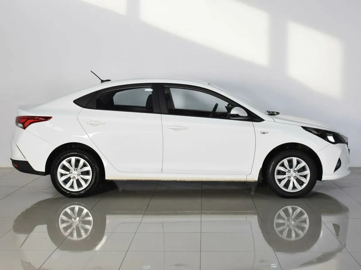 Hyundai Solaris II Рестайлинг · Active Plus — фото 4