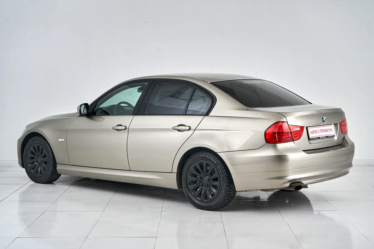 BMW 3 серии V (E90/E91/E92/E93) Рестайлинг · 318 — фото 4