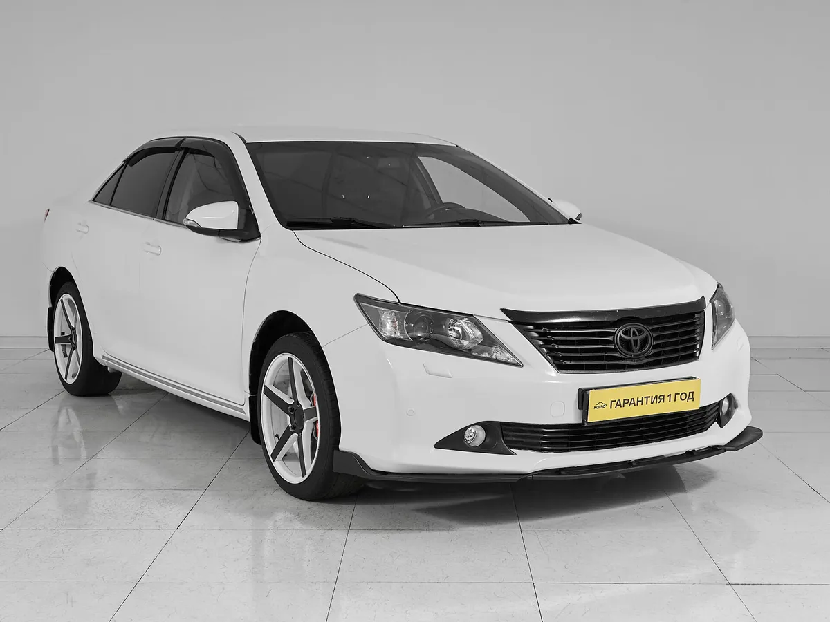 Toyota Camry VII (XV50) · Элеганс — фото 3