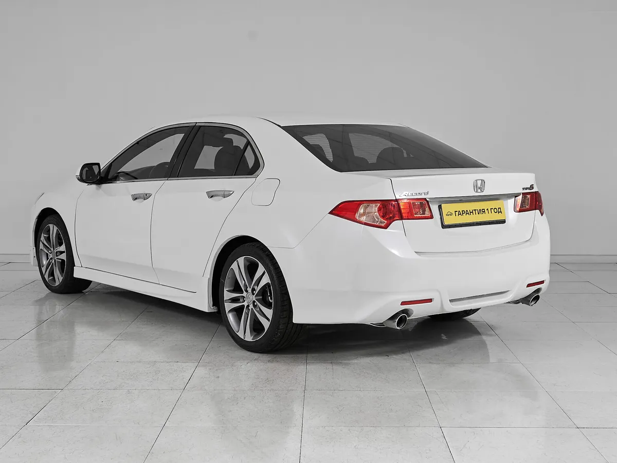 Honda Accord VIII Рестайлинг — фото 4