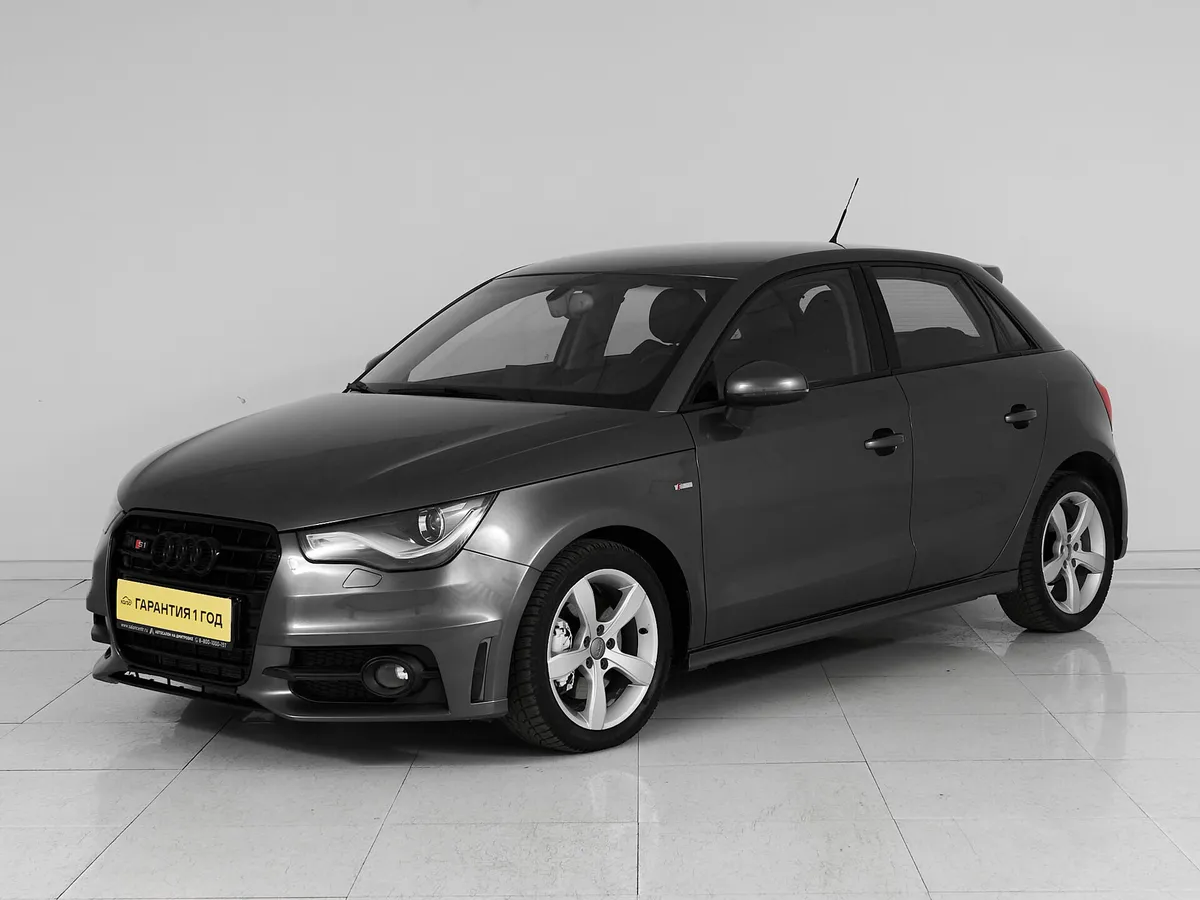 Audi A1 I (8X) · Ambition