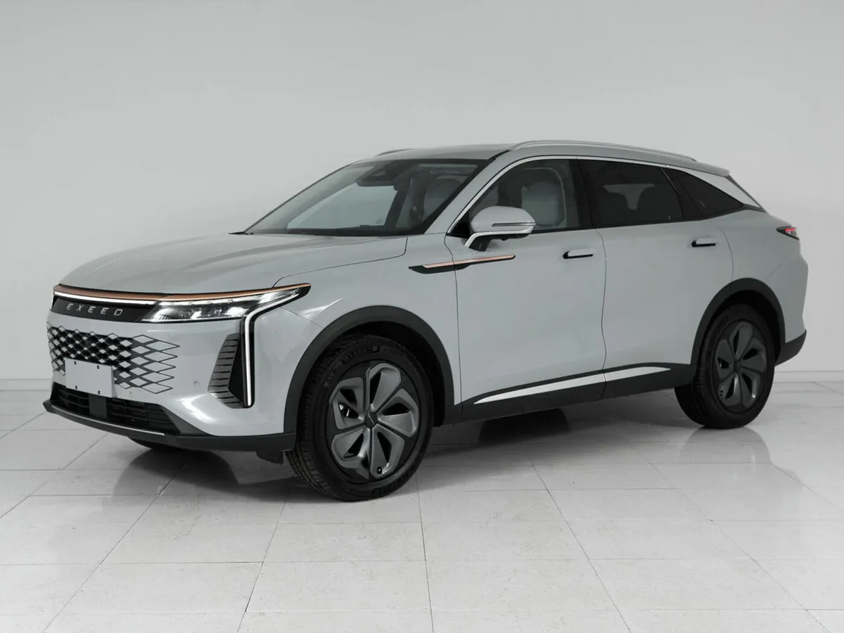 EXEED RX I · Platinum