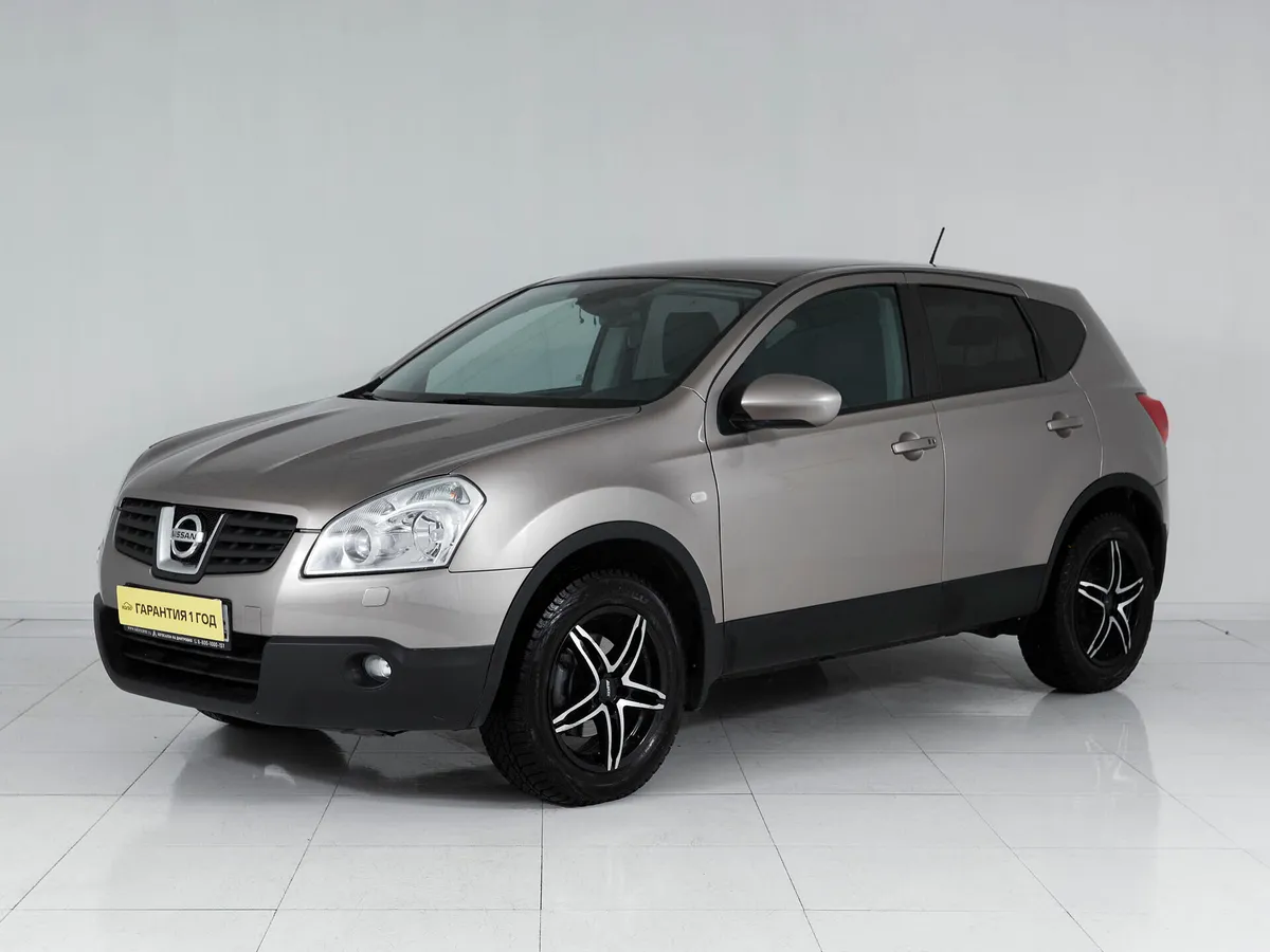 Nissan Qashqai I · LE