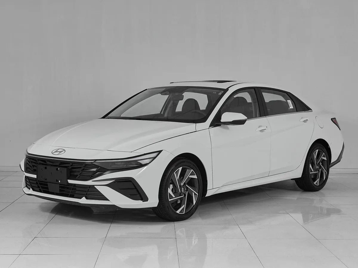 Hyundai Elantra VII (CN7) Рестайлинг · LUX