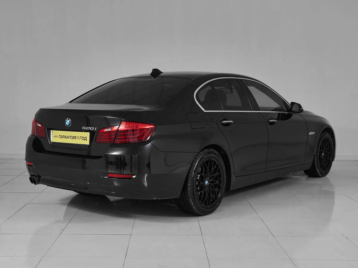 BMW 5 серии VI (F10/F11/F07) Рестайлинг · 520i — фото 4