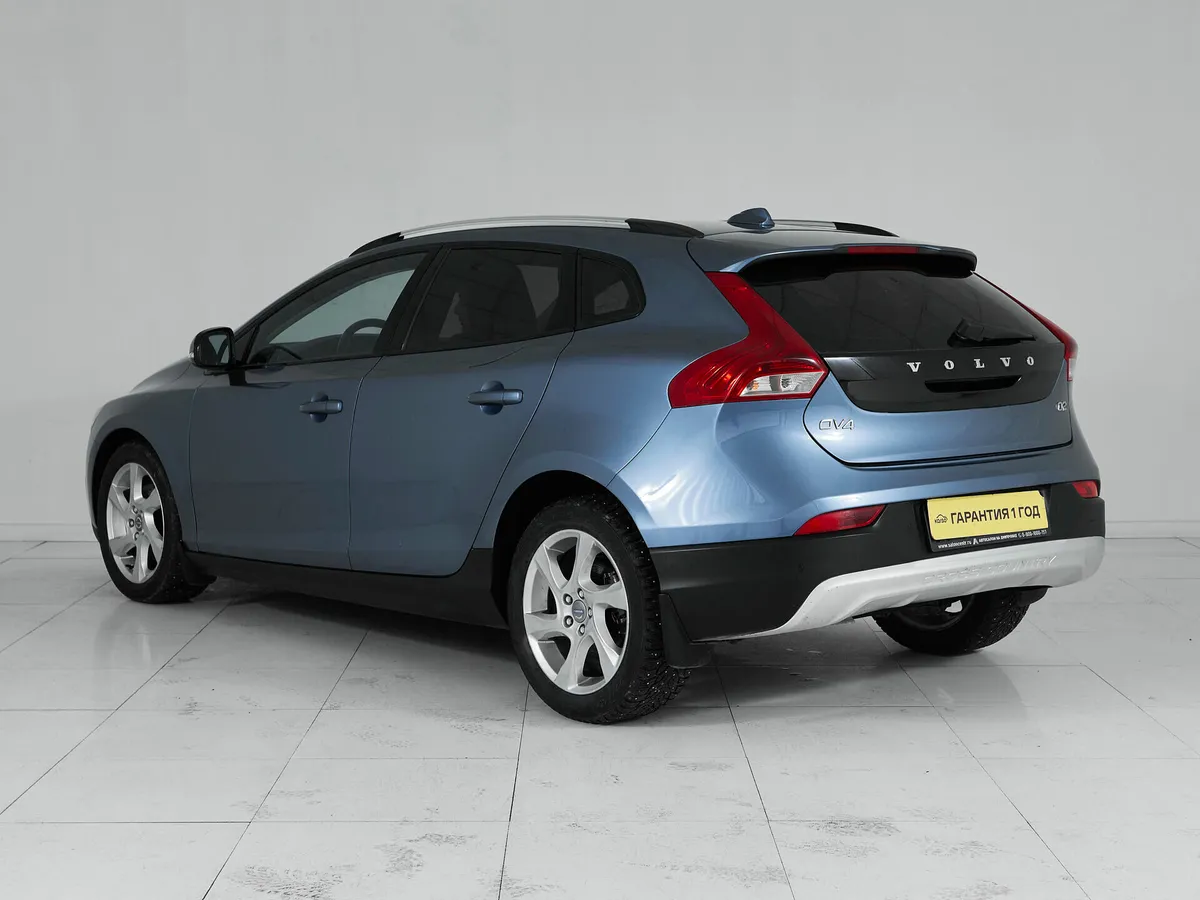Volvo V40 II — фото 4