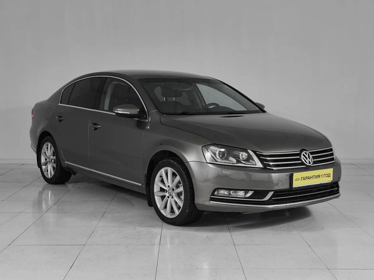 Volkswagen Passat B7 · Highline — фото 3