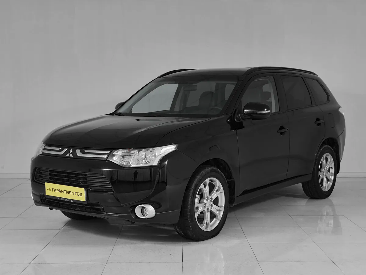 Mitsubishi Outlander III · Intense