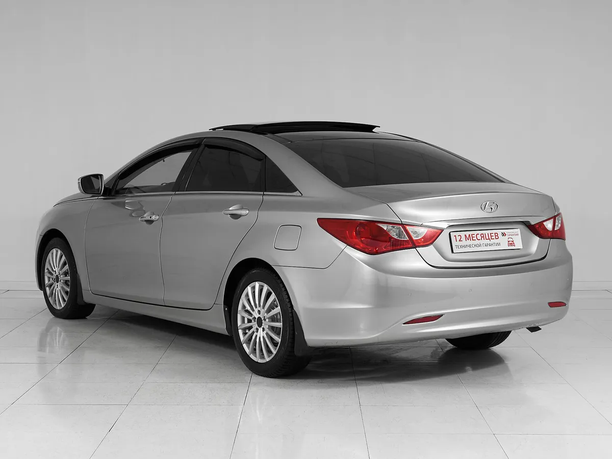 Hyundai Sonata VI (YF) · Prestige + Navi — фото 4