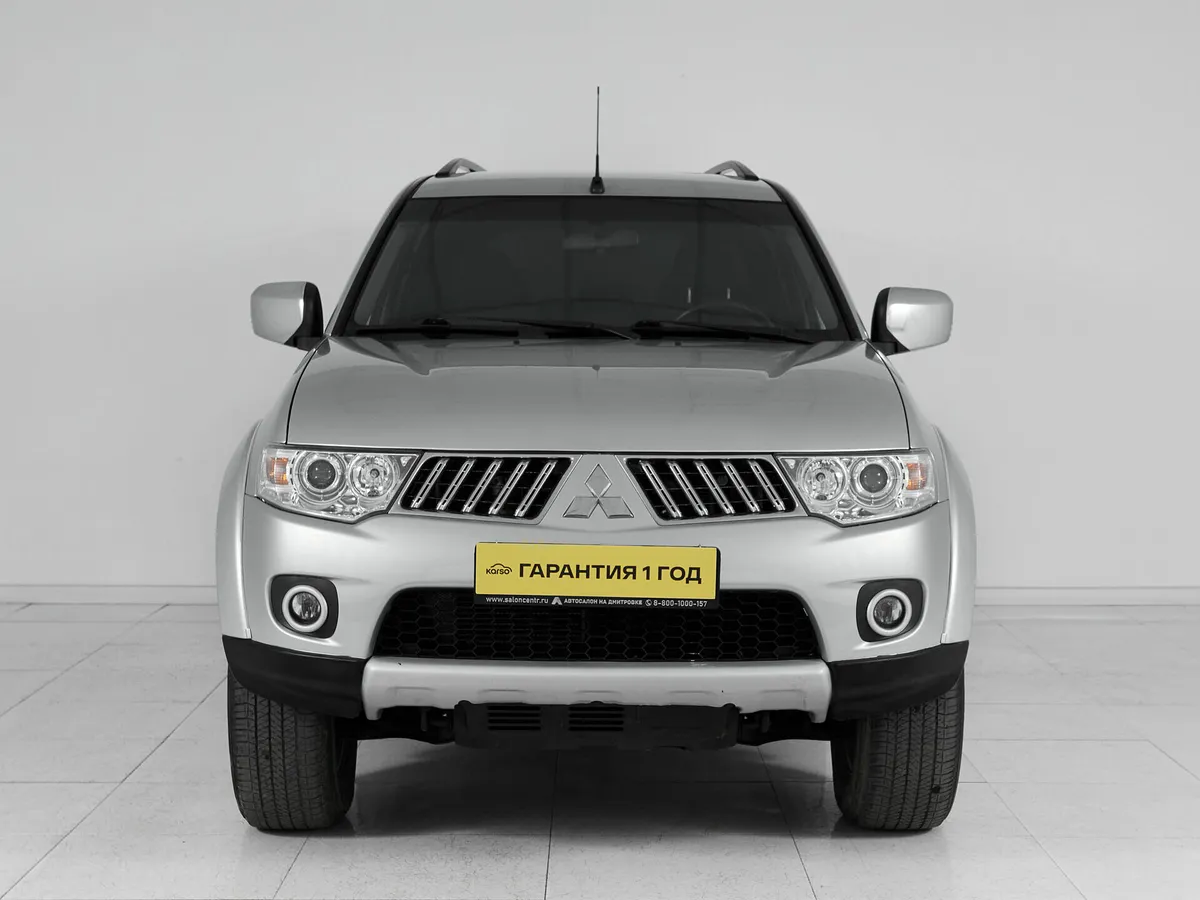 Mitsubishi Pajero Sport II · Intense — фото 2