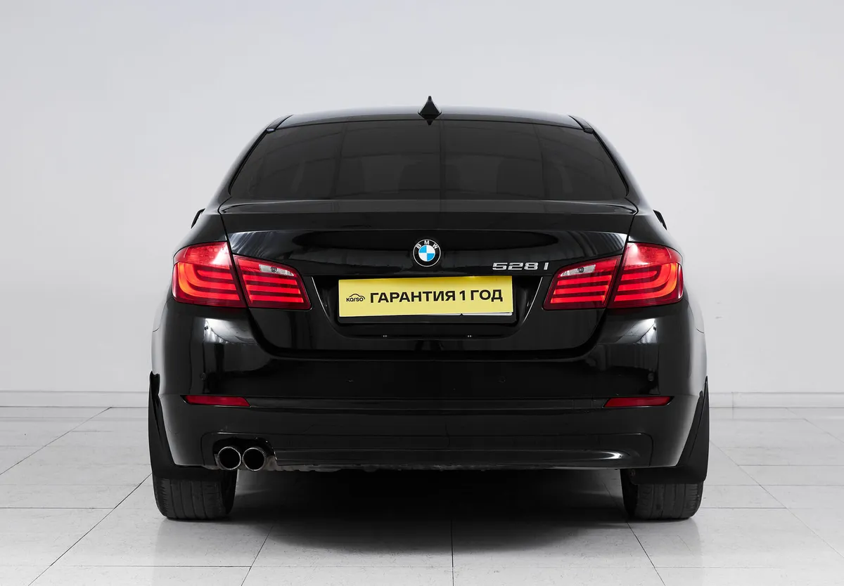 BMW 5 серии VI (F10/F11/F07) — фото 5
