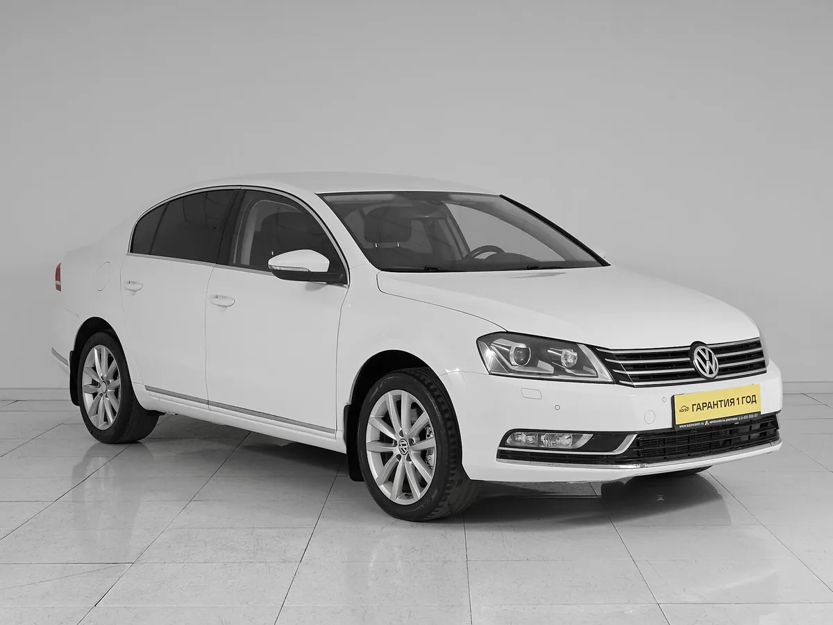 Volkswagen Passat B7 · Highline — фото 3