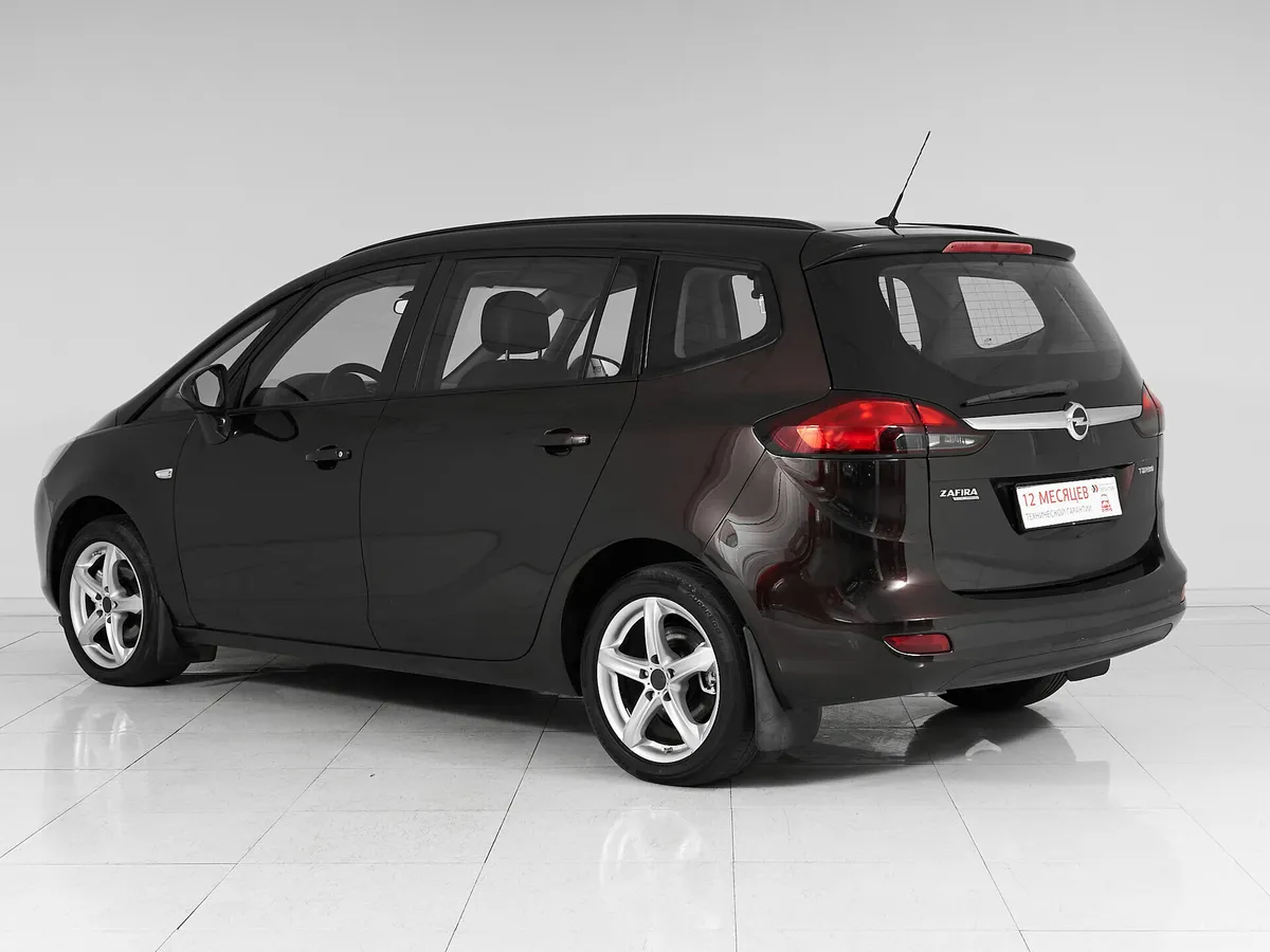 Opel Zafira C — фото 4