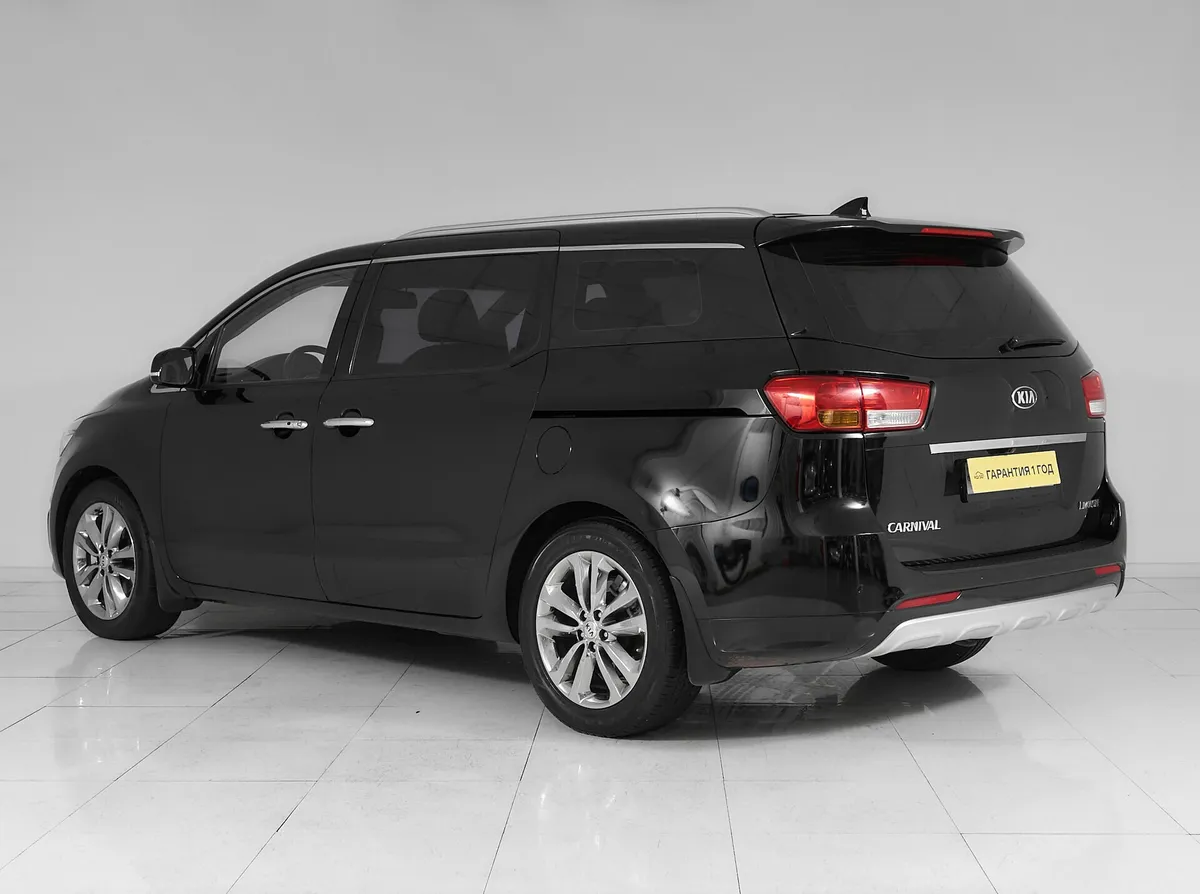 Kia Carnival III — фото 4
