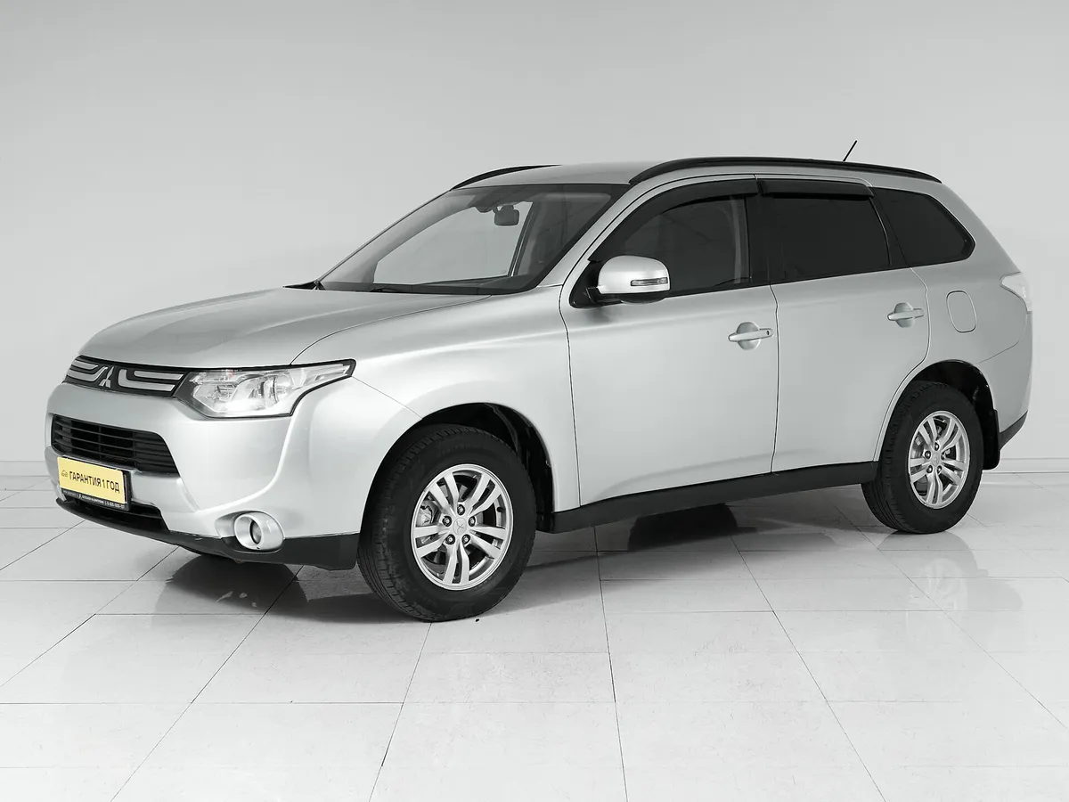 Mitsubishi Outlander III · Instyle