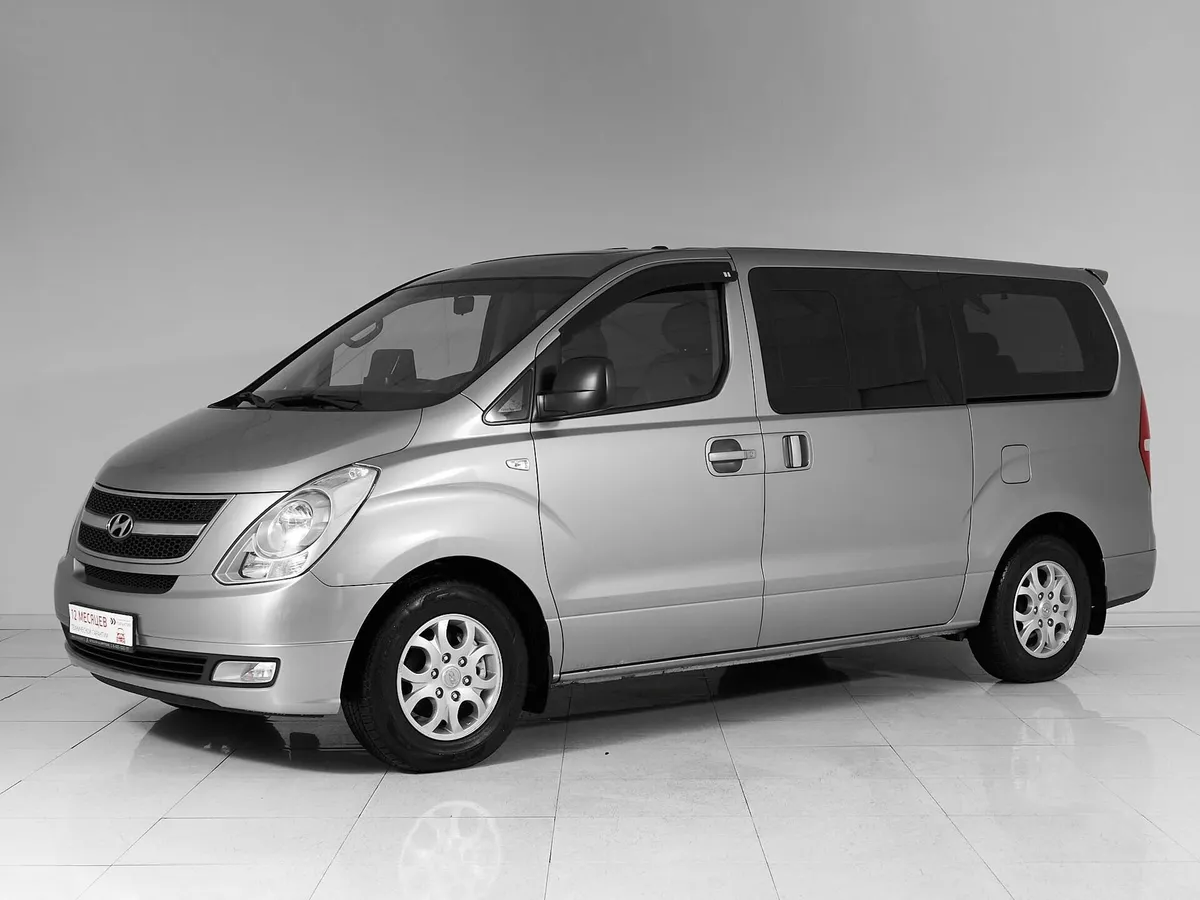 Hyundai Grand Starex I