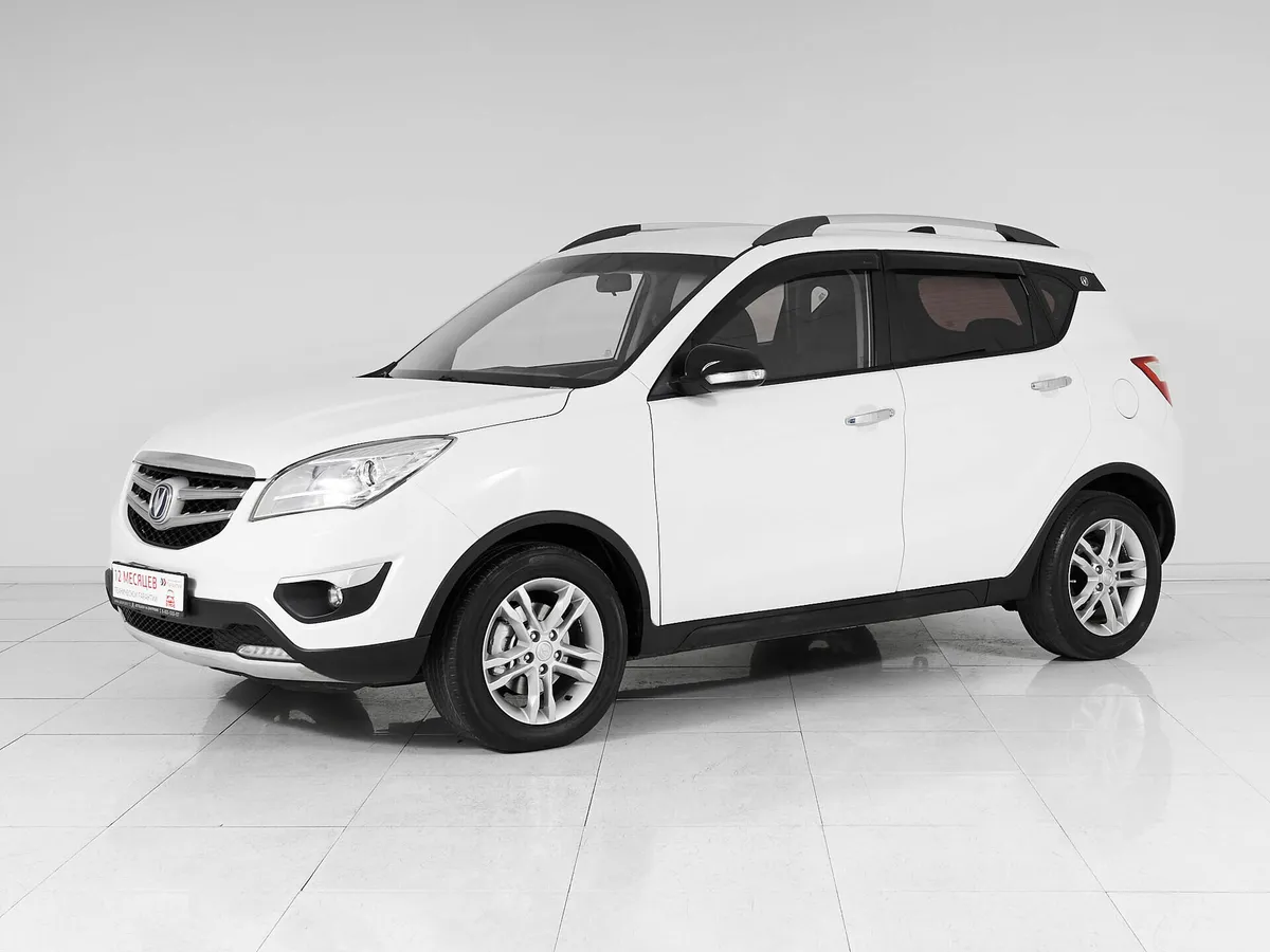 Changan CS35 I · LUXE