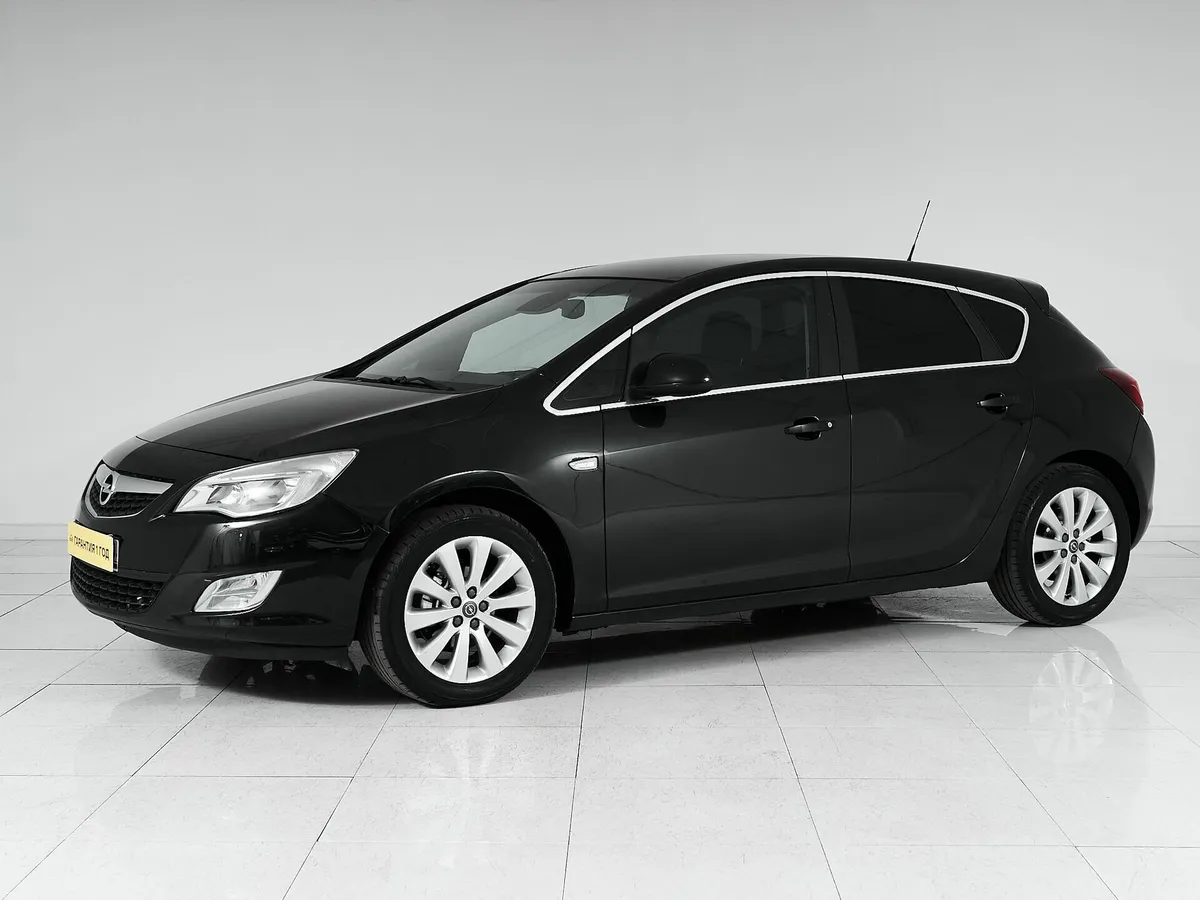 Opel Astra J Рестайлинг · Cosmo