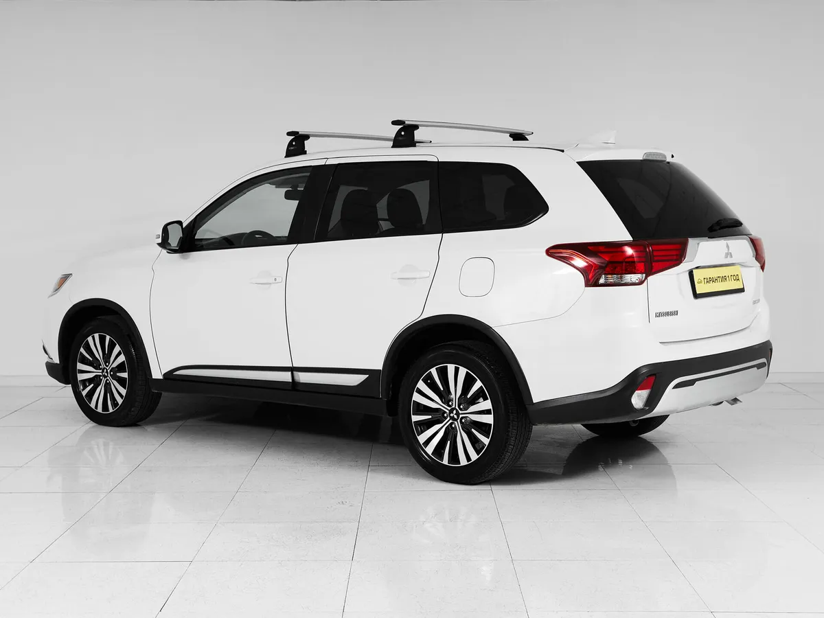 Mitsubishi Outlander III Рестайлинг 3 · Ultimate (7 мест) — фото 4