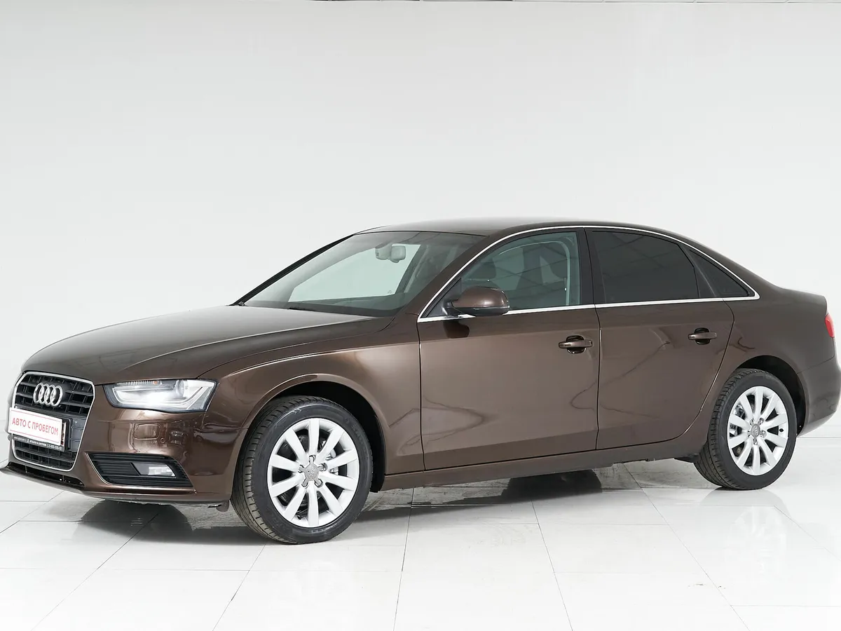 Audi A4 IV (B8) Рестайлинг · Comfort