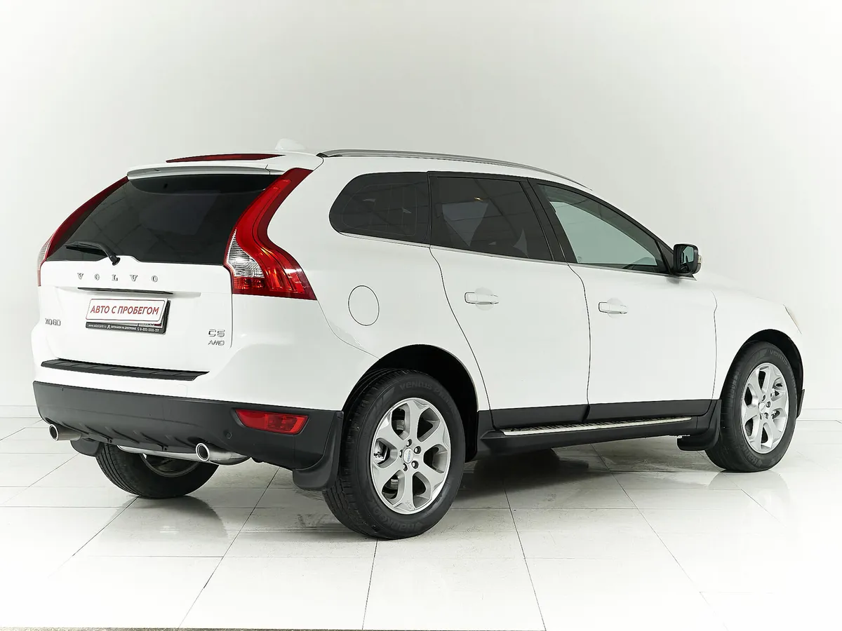 Volvo XC60 I · Momentum — фото 5