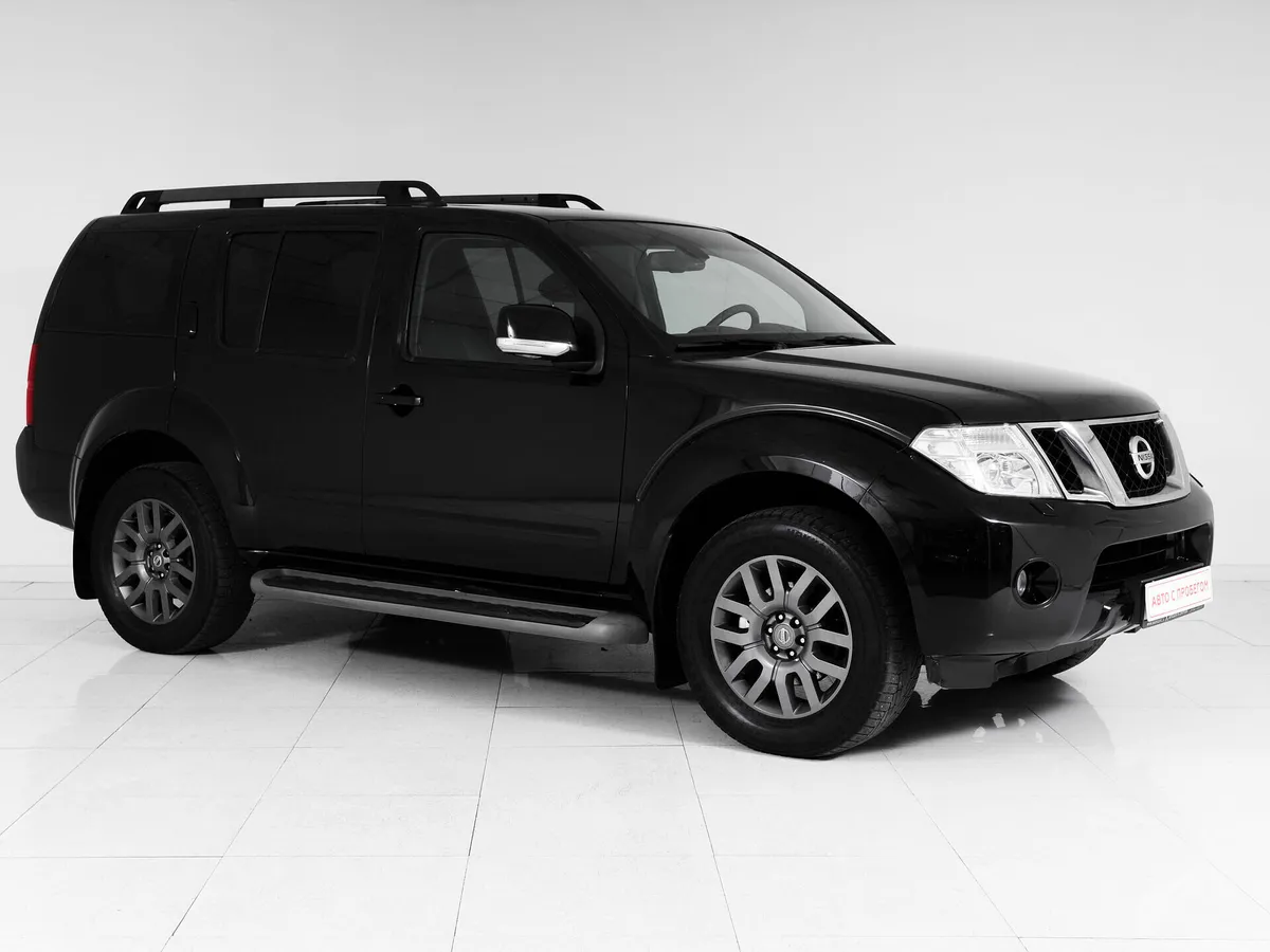 Nissan Pathfinder III Рестайлинг · LE +camera — фото 3